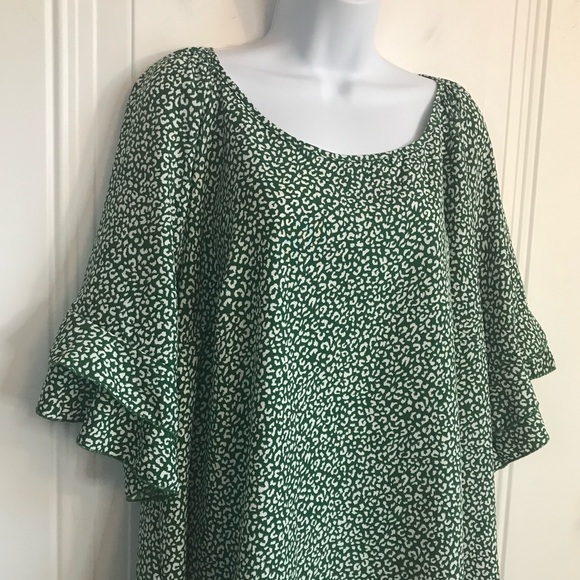 🔴 4/$15 SHEIN Women’s green floral print ruffle sleeve blouse + size 18 in EUC - Picture 5 of 13